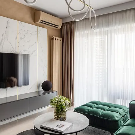 Urbanstay Suites - Prime Location Designer Suite 布加勒斯特 Exterior photo